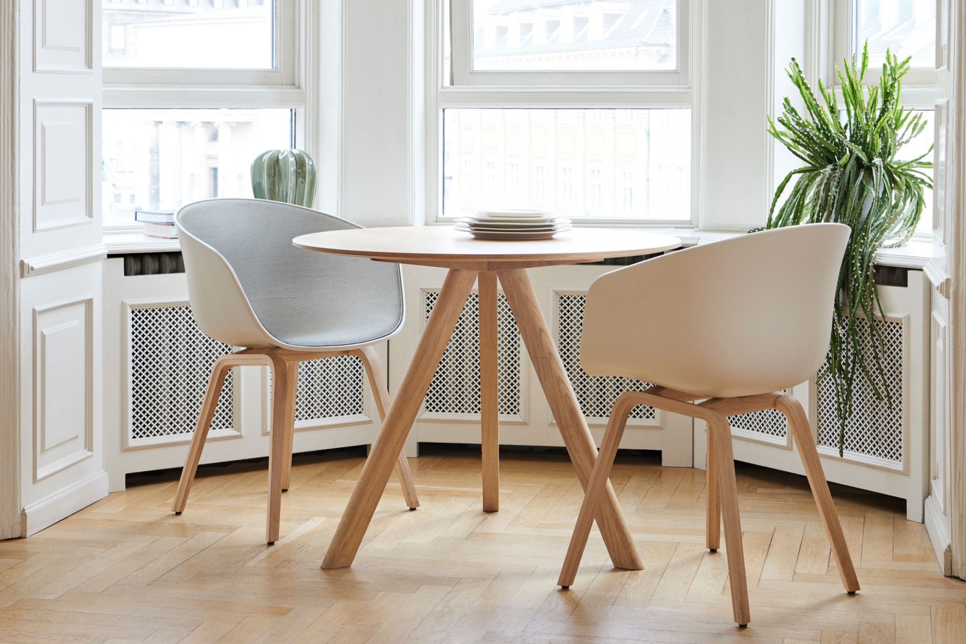 Copenhague Table CPH 20 Tisch rund Ø 90 cm Hay | HAY CPH 20 D 90 cm